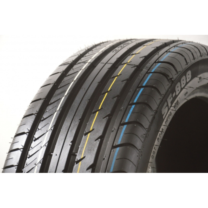 Sunfull - SF 888 - 205/40 R17C