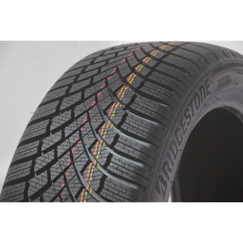 Bridgestone - BLIZZAK LM005 M+S 3PMSF - 225/55 R17C