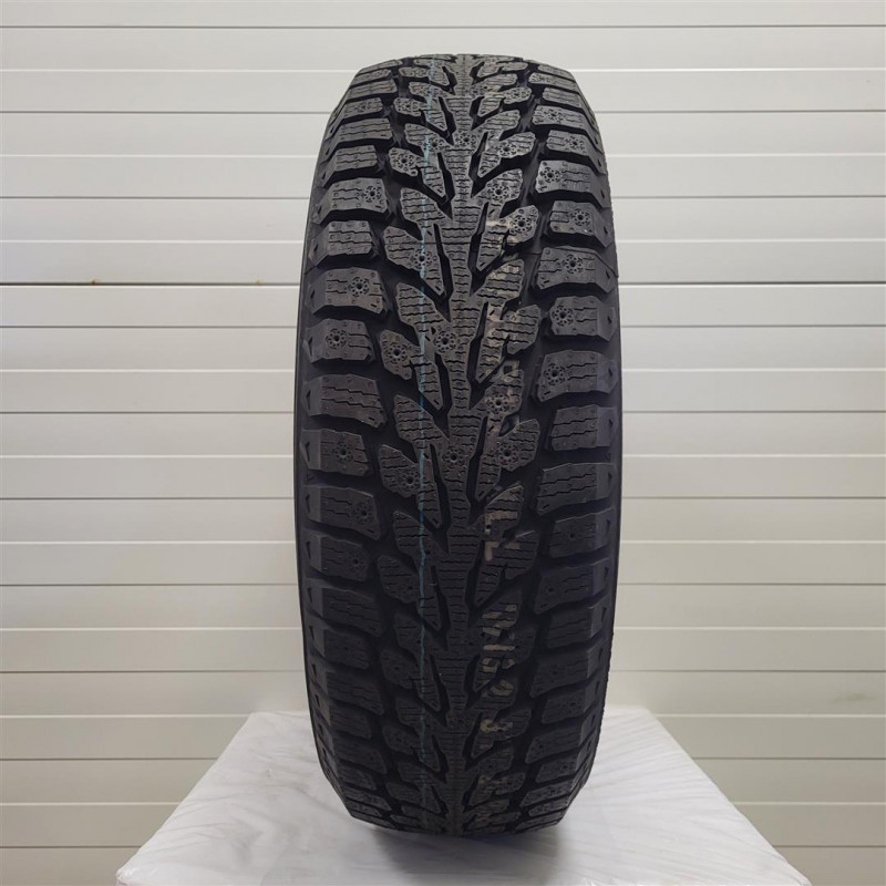 Kumho - WI32 - 195/65 R15