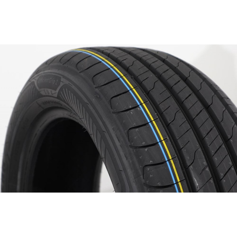 Goodyear - EfficientGrip 2 SUV - 235/60 R18