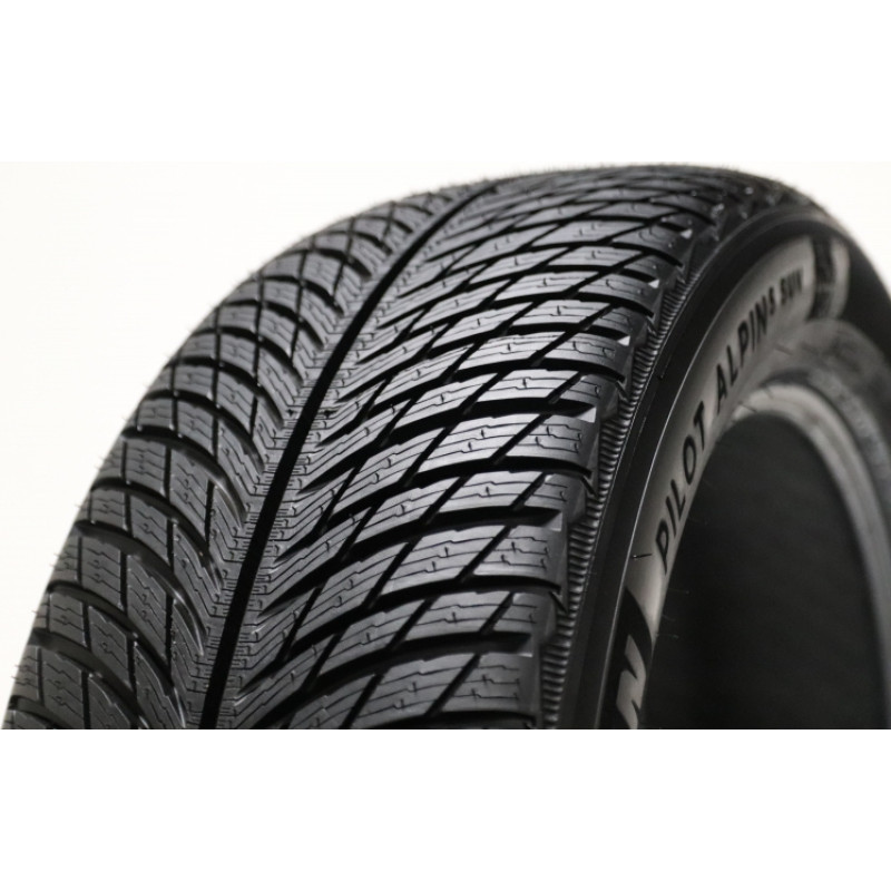 Michelin - Pilot Alpin 5 SUV - 235/55 R19