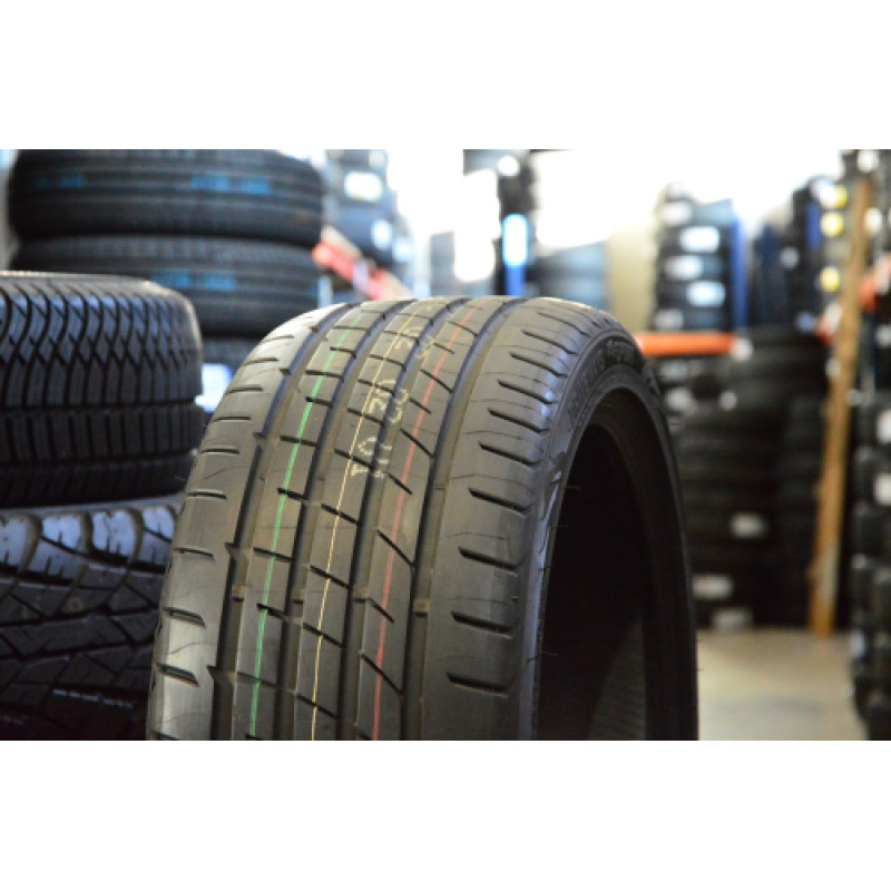 Lassa - DRIVEWAYS SPORT - 235/40 R18C