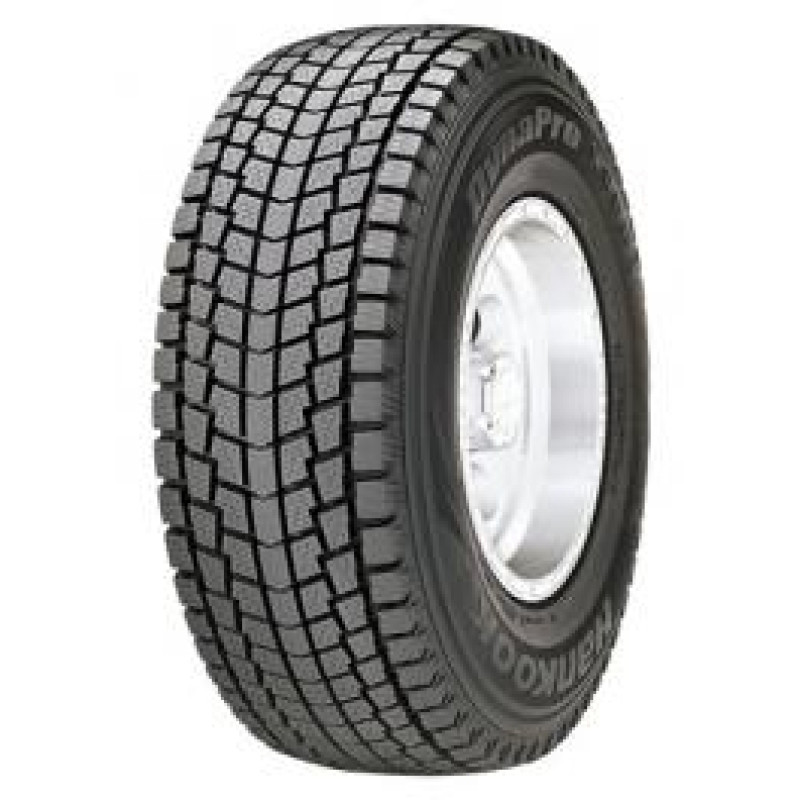 Hankook - RW08 - 235/60 R16