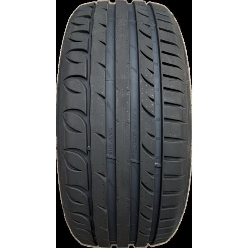 Taurus - UHP - 205/40 R17