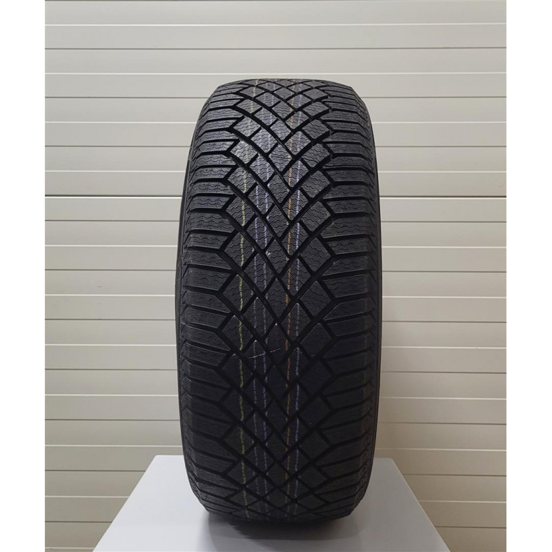 Continental - Viking contact 7 - 235/65 R17