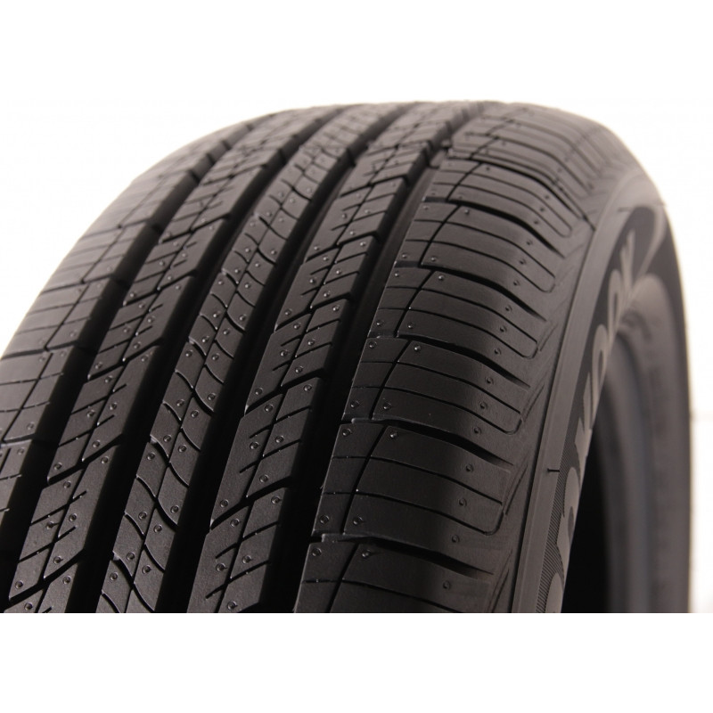 Hankook - Dynapro HP2 RA33 - 245/65 R17