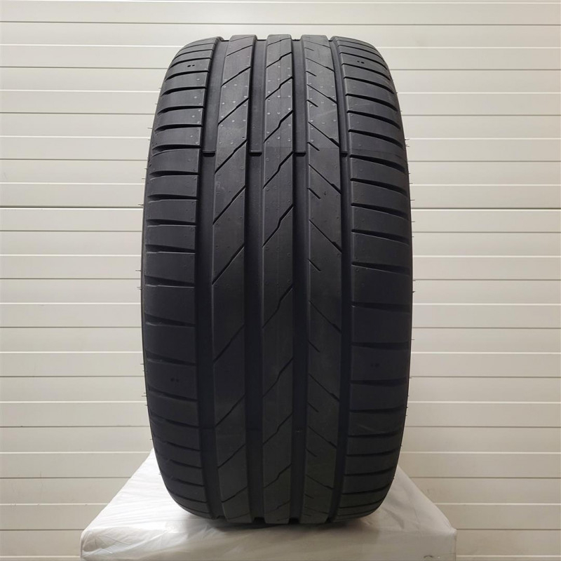 Hankook - VENTUS EVO (K137) - 275/35 R20
