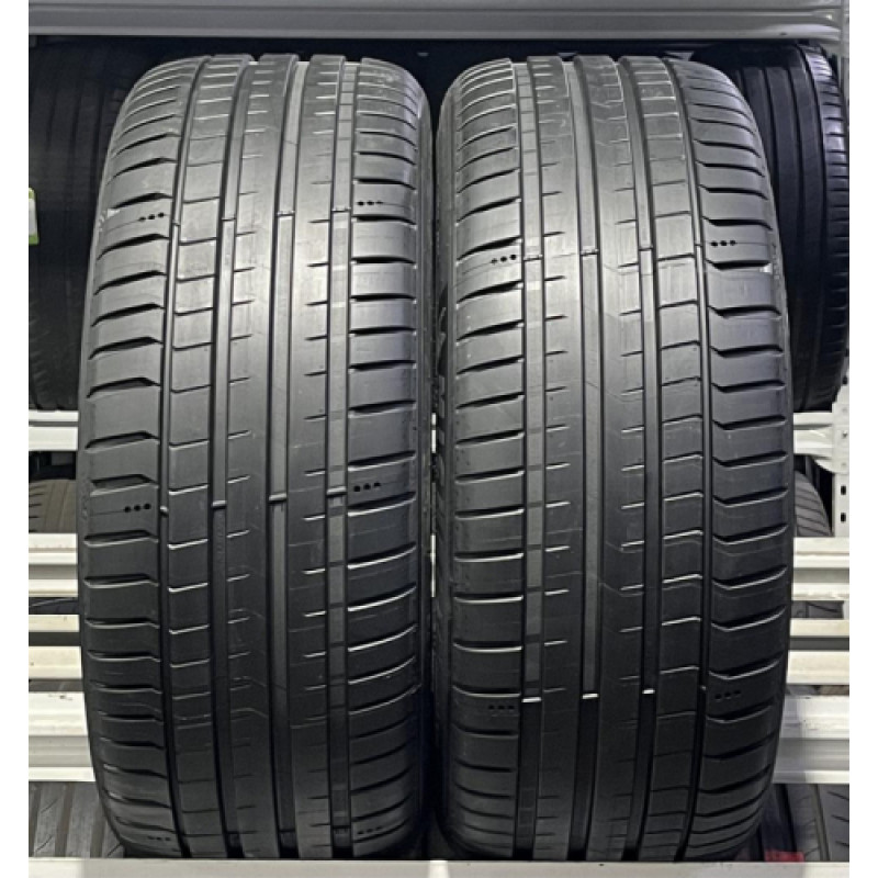 Michelin - PILOT SPORT 5 - 245/40 R19
