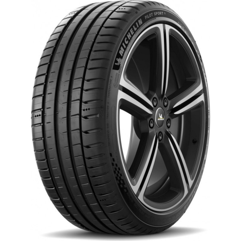 Michelin - PILOT SPORT 5 - 215/45 R18
