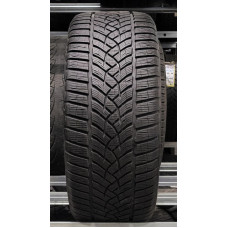 Good Year - Ultra Grip Performance Gen-1 - 205/55 R19