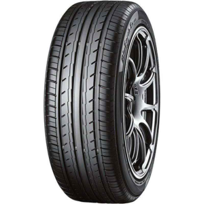 Yokohama - BLUEARTH ES32 - 225/45 R17