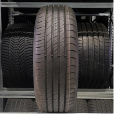 Good Year - Efficient Grip Performance 2 (DEMO) - 205/60 R16